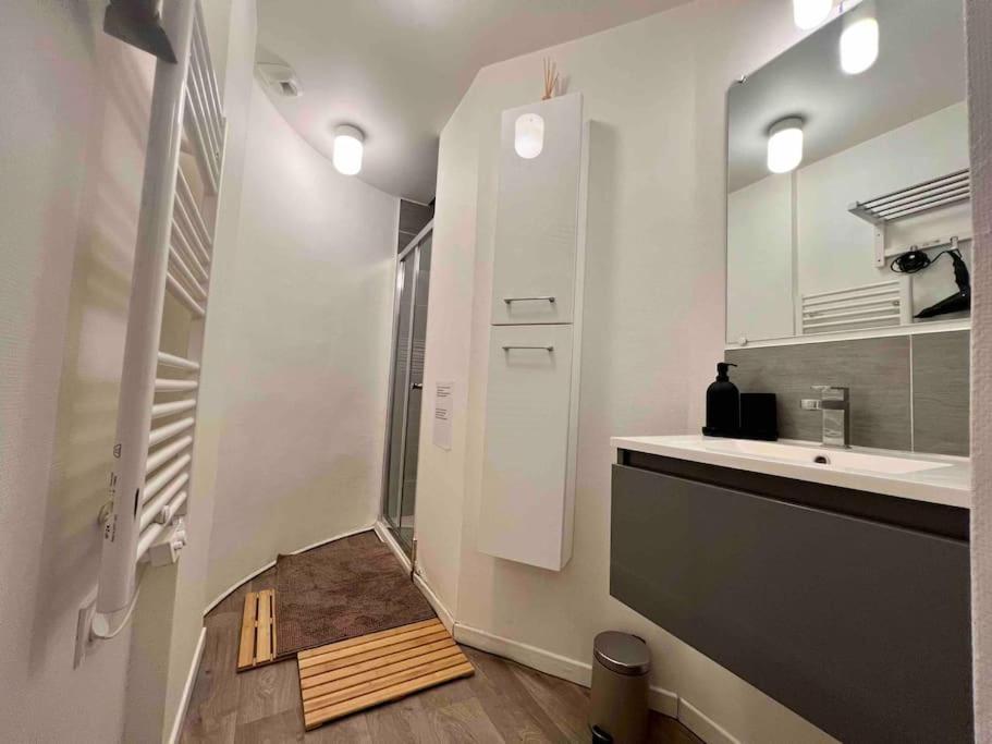 Appartement Renove / 7Prsn / Proche Gare Viotte Besancon Exterior photo